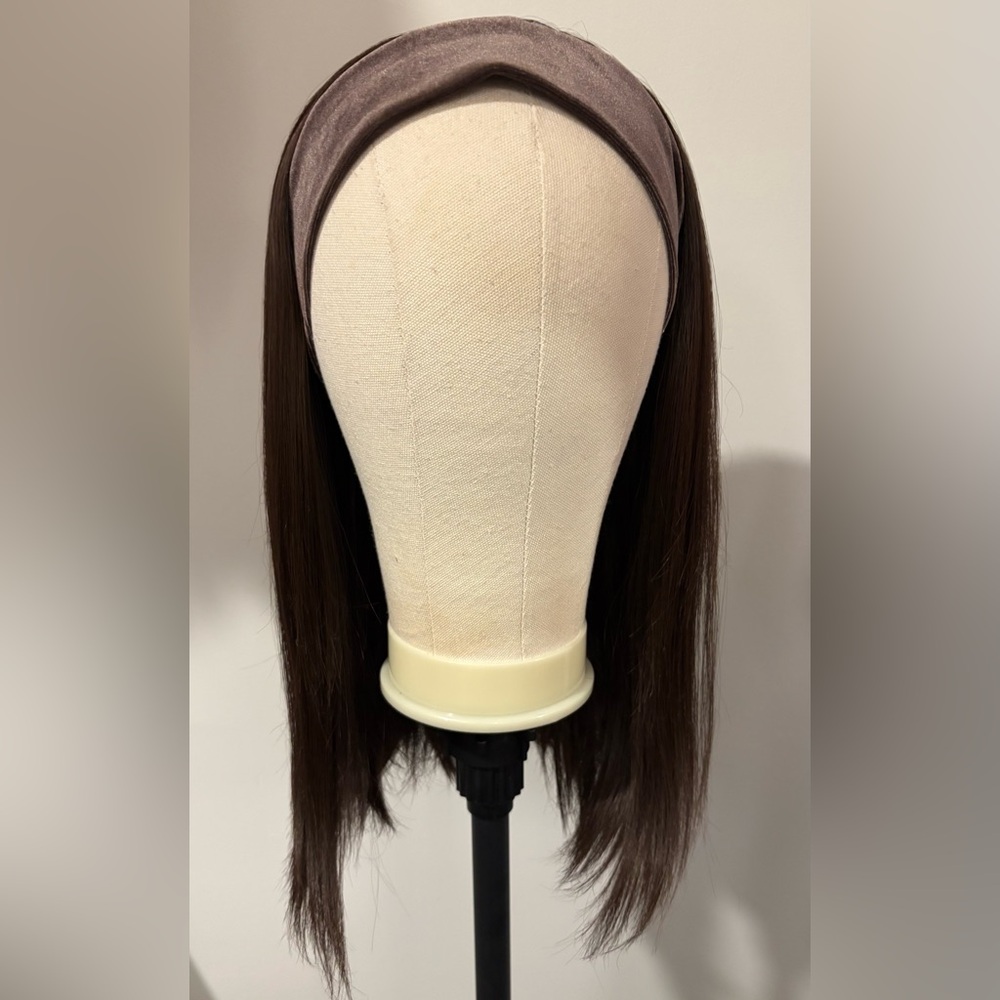Elegant Brown Hairband Wig. Standard CSC